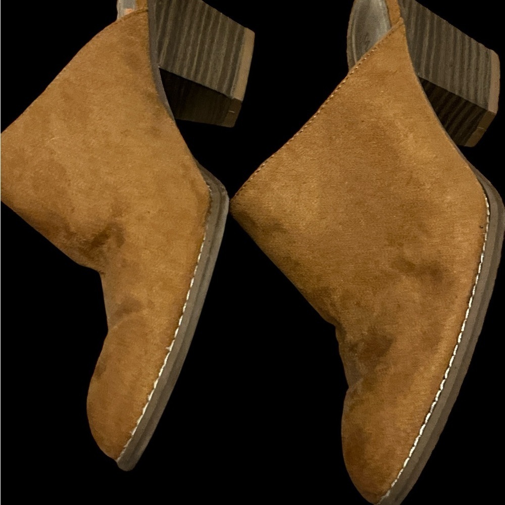 Old Navy Women's Brown Mules/Booties - Picture 3 of 4